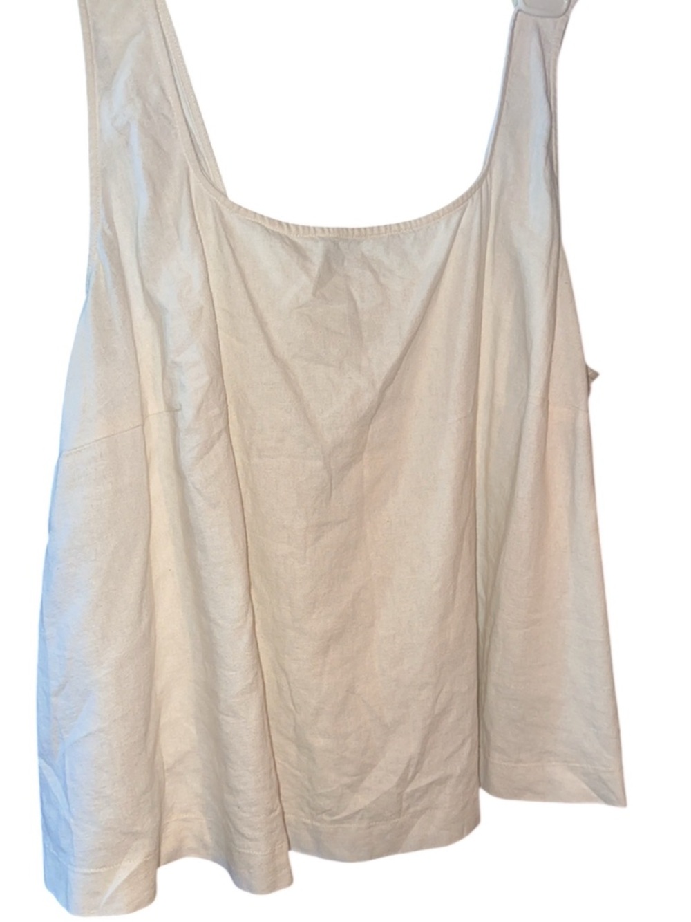 Ava & Viv Cream Scoop Neck Tank Top